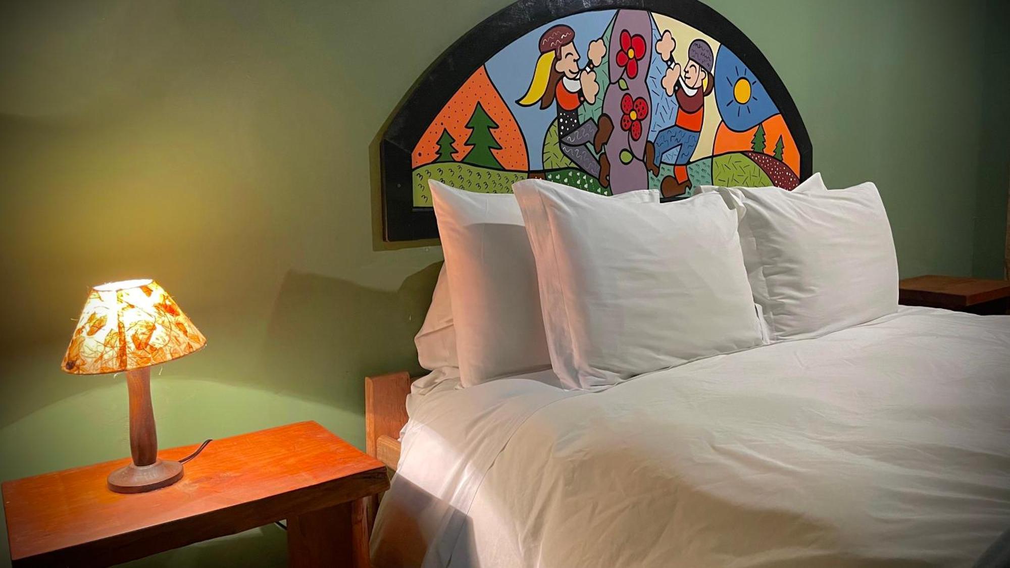 Alive Eco Hut Inn 3*